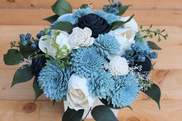 Sola Wood Flower Centerpiece/ Dusty Blue/ Navy Blue/ Ivory