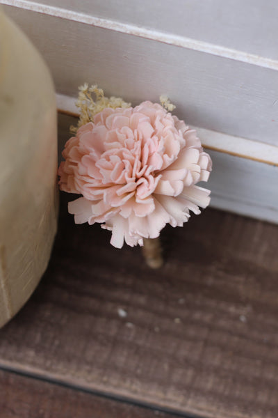 Groomsman boutonniere, groom boutonniere, sola flowers, rustic wedding, country wedding, blush pink boutonniere, blush wedding