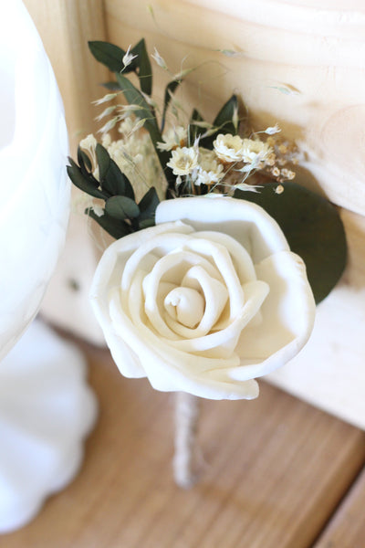 sola rose, Sola flowers, boutonniere, buttonhole,rustic, wedding flowers, rustic wedding,  groom flower