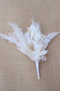 Marshmallow Cream Cake Topper/ Dried Flowers/Home Decor/ Cake Decor