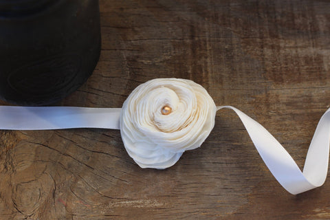 Sola Shell Flower Corsage, bridal corsage, wedding corsage, rustic wedding, chic wedding
