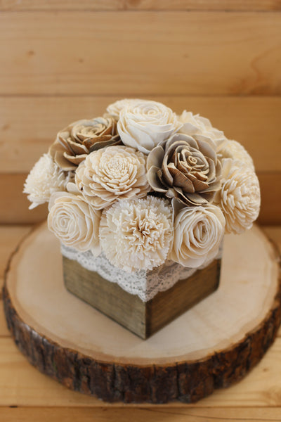 sola wood flower centerpiece